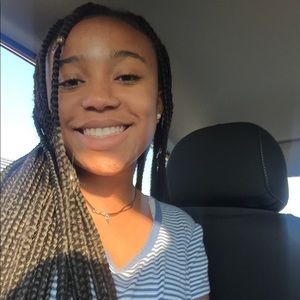 Meet your Posher, Arianna